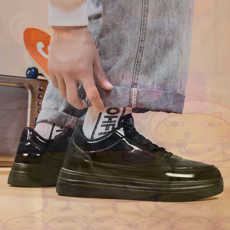Bottes taille 33 Tennis chauss - Luxury Lifestyle Uk avis et prix